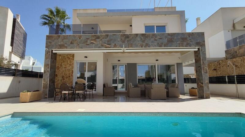 3 bedroom Villa for sale