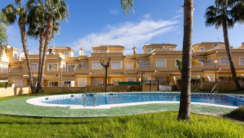 Townhouse for sale in Los Altos, Alicante