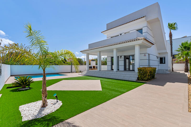 3 bedroom Villa for sale