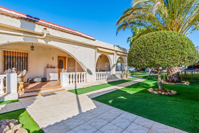 Villa à vendre dans Ciudad Quesada, Alicante