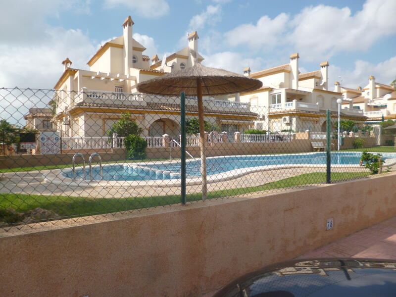 Townhouse for sale in Playa Flamenca, Alicante