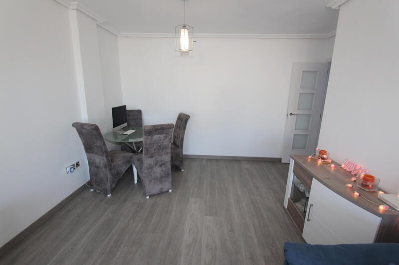 4 slaapkamer Appartement Te koop