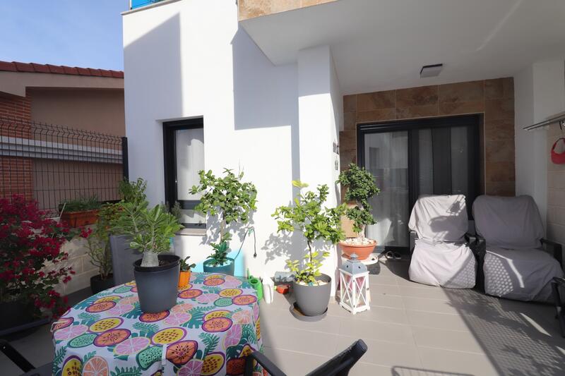 3 Cuarto Villa en venta