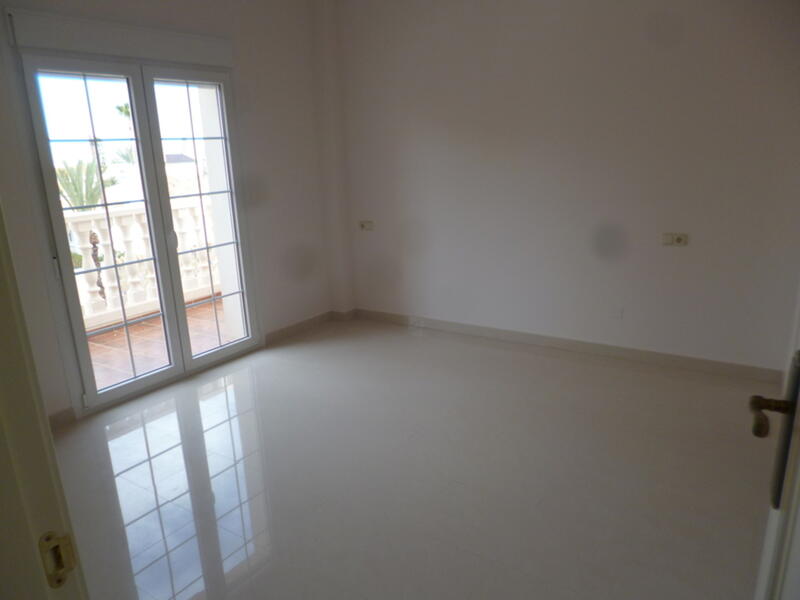 5 Cuarto Villa en venta