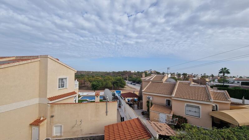 4 Cuarto Villa en venta