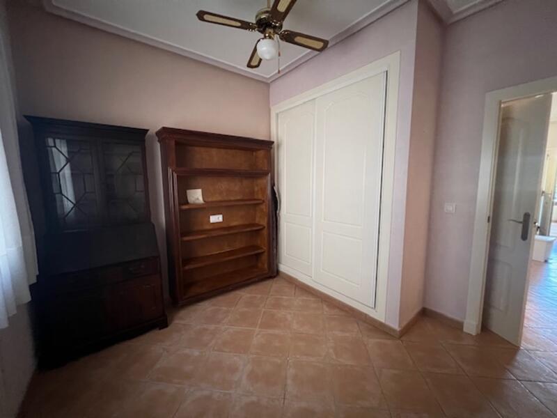 2 Cuarto Villa en venta