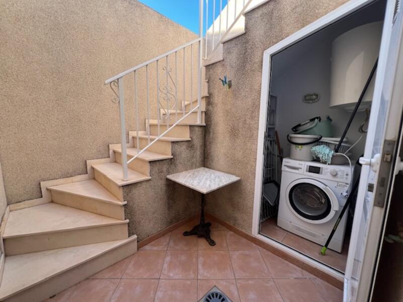 2 Cuarto Villa en venta