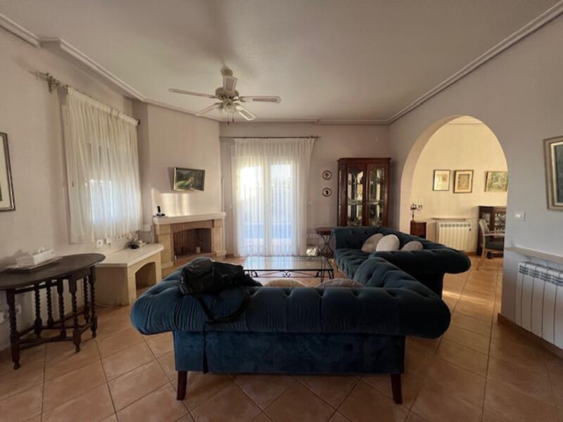 2 Cuarto Villa en venta