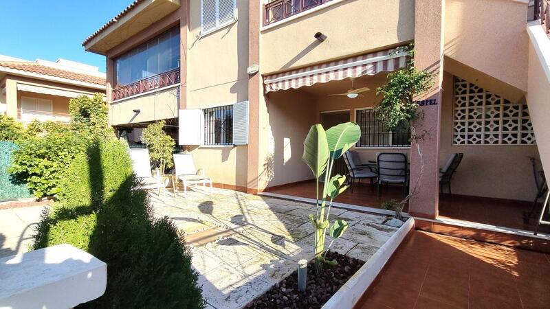 Apartamento en venta en Gran Alacant, Alicante