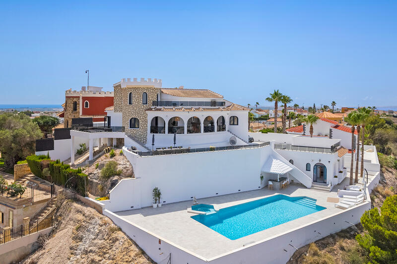 Villa til salg i Ciudad Quesada, Alicante