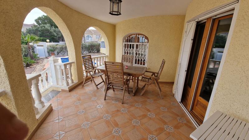 4 Cuarto Villa en venta