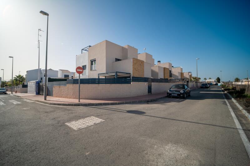 Villa til salgs i Ciudad Quesada, Alicante