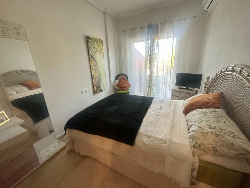 3 Schlafzimmer Stadthaus zu verkaufen