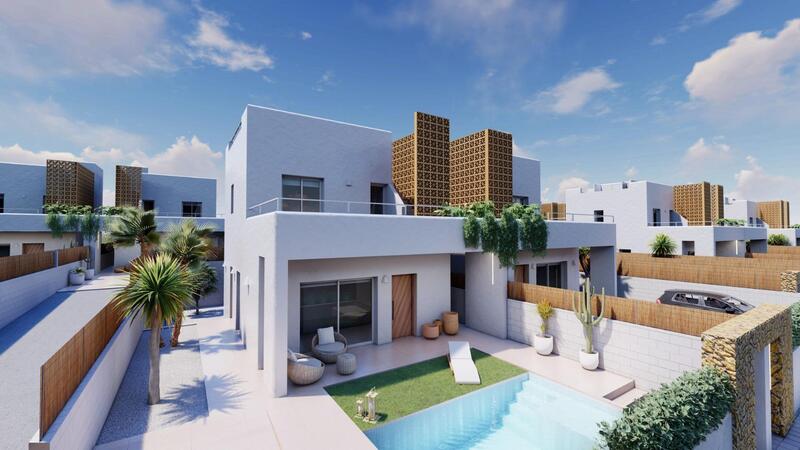 Villa en venta en Pilar de la Horadada, Alicante