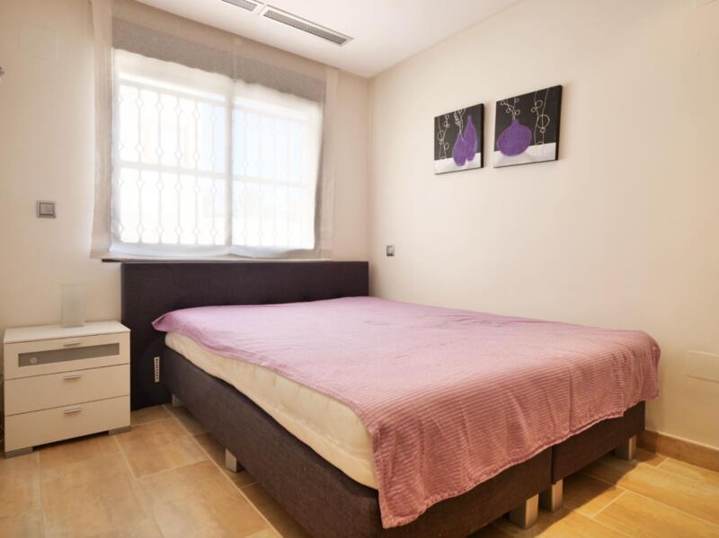 2 slaapkamer Appartement Te koop