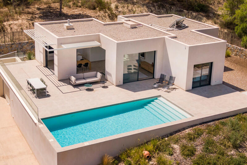 Villa til salgs i Las Colinas Golf, Alicante