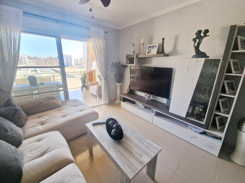 2 bedroom Apartment for sale