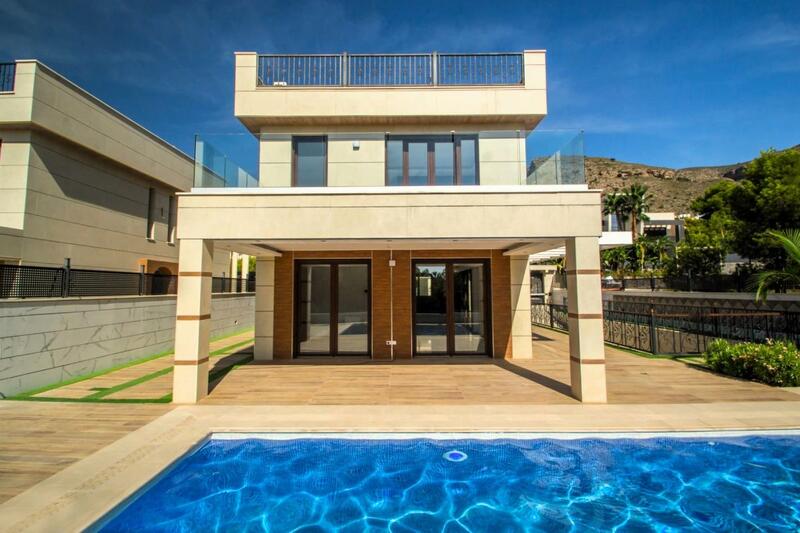 4 bedroom Villa for sale