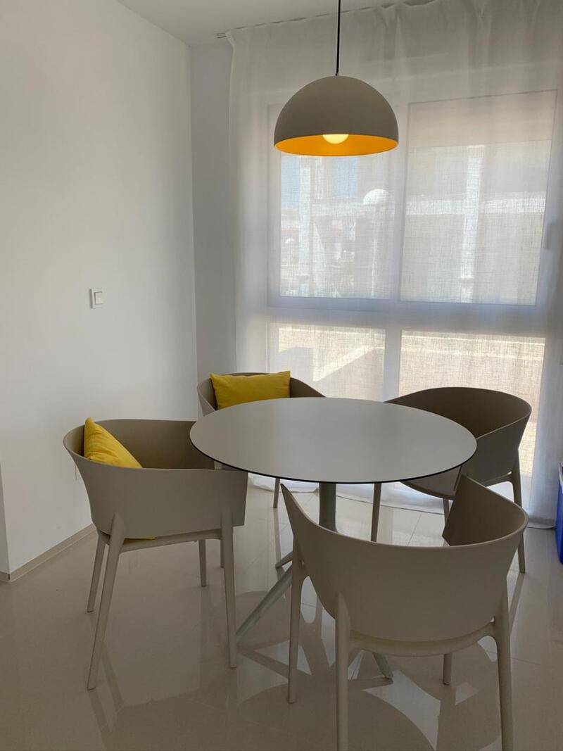 2 slaapkamer Appartement Te koop