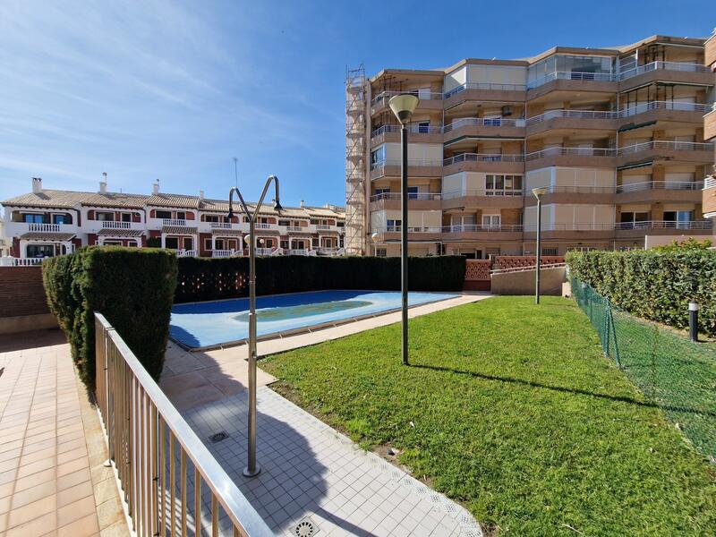 3 bedroom Apartment for sale