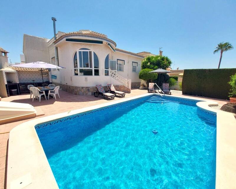 Villa for sale in Ciudad Quesada, Alicante