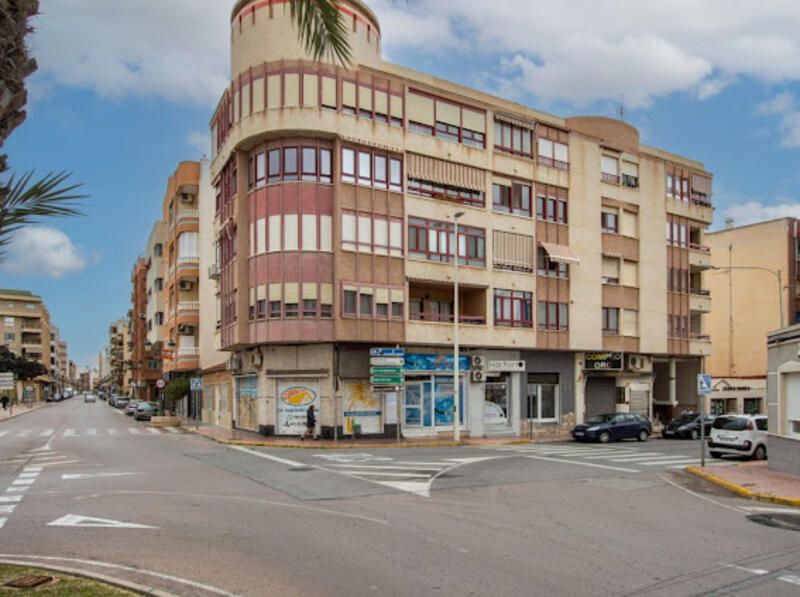 Apartment for sale in Guardamar del Segura, Alicante