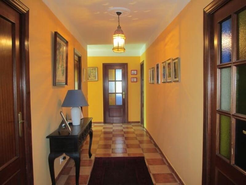 4 Cuarto Villa en venta