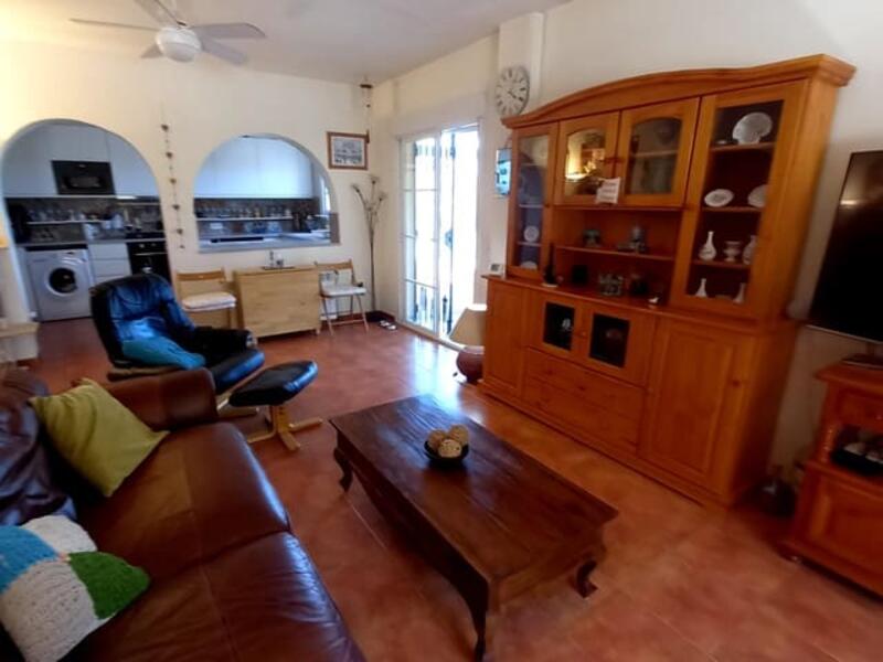 4 Cuarto Villa en venta