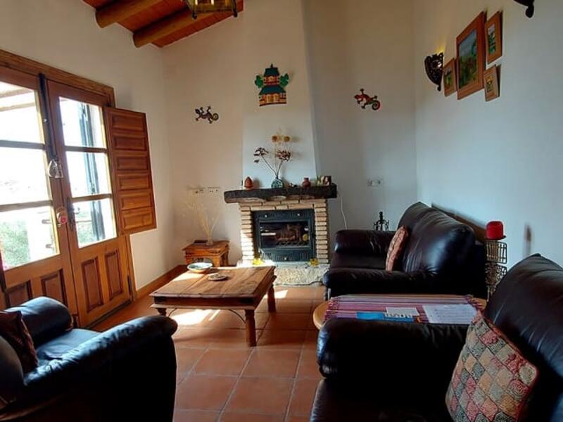 3 bedroom Country House for sale