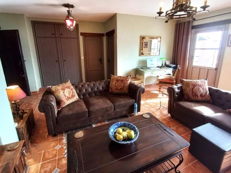 11 Cuarto Casa de Campo en venta