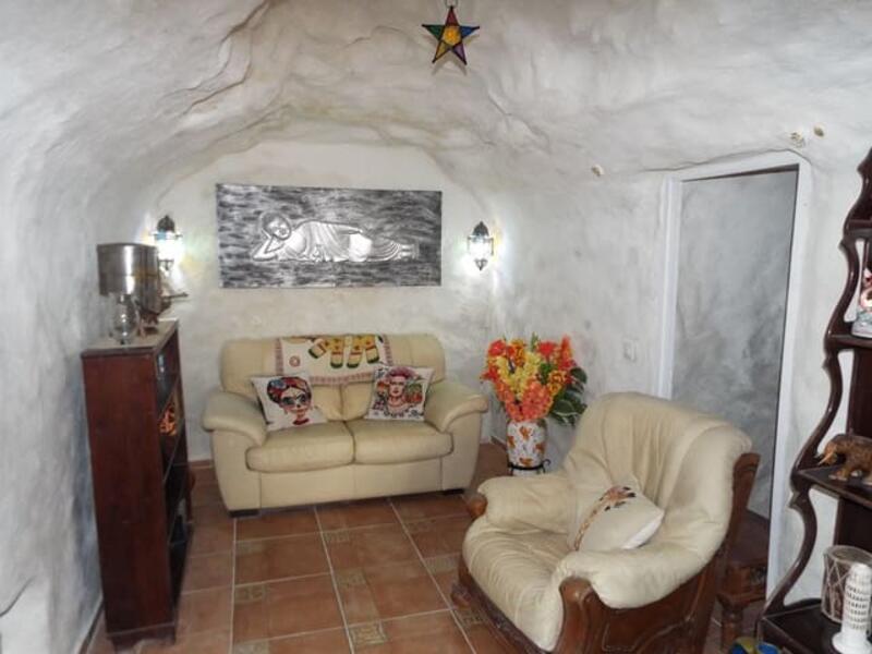 3 Cuarto Casa Cueva en venta