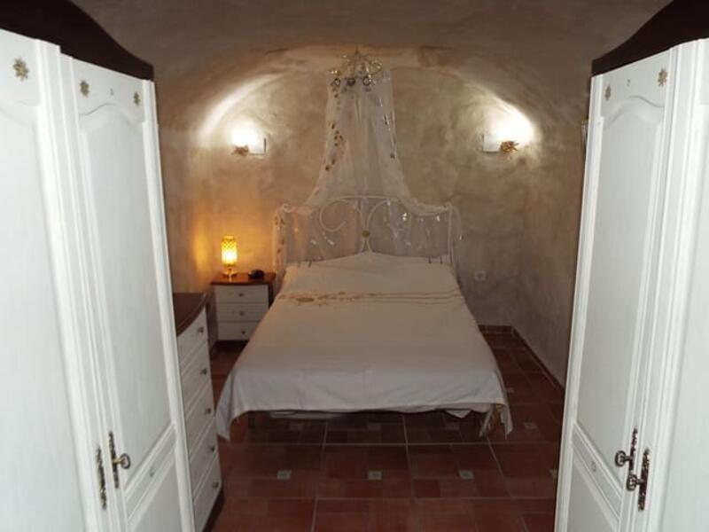 3 chambre Maison Troglodyte à vendre