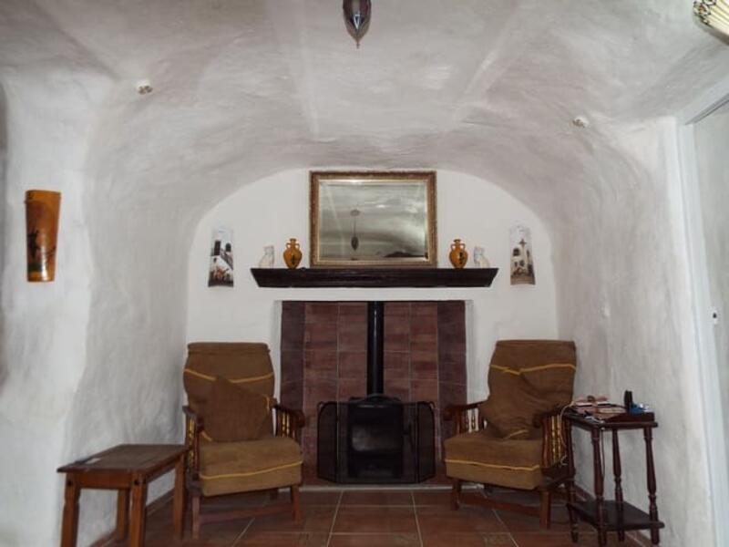 3 bedroom Cave House for sale