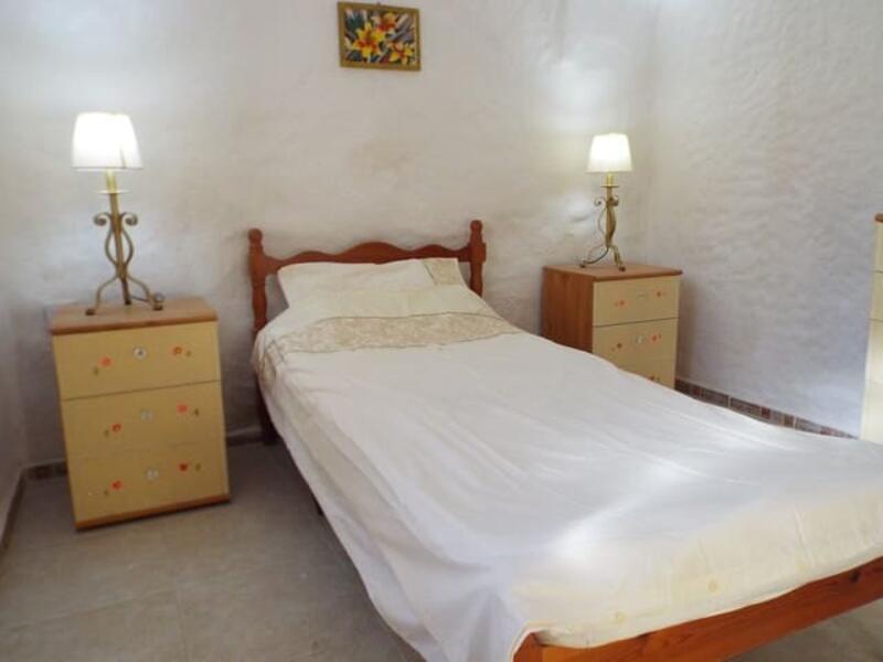 3 bedroom Cave House for sale