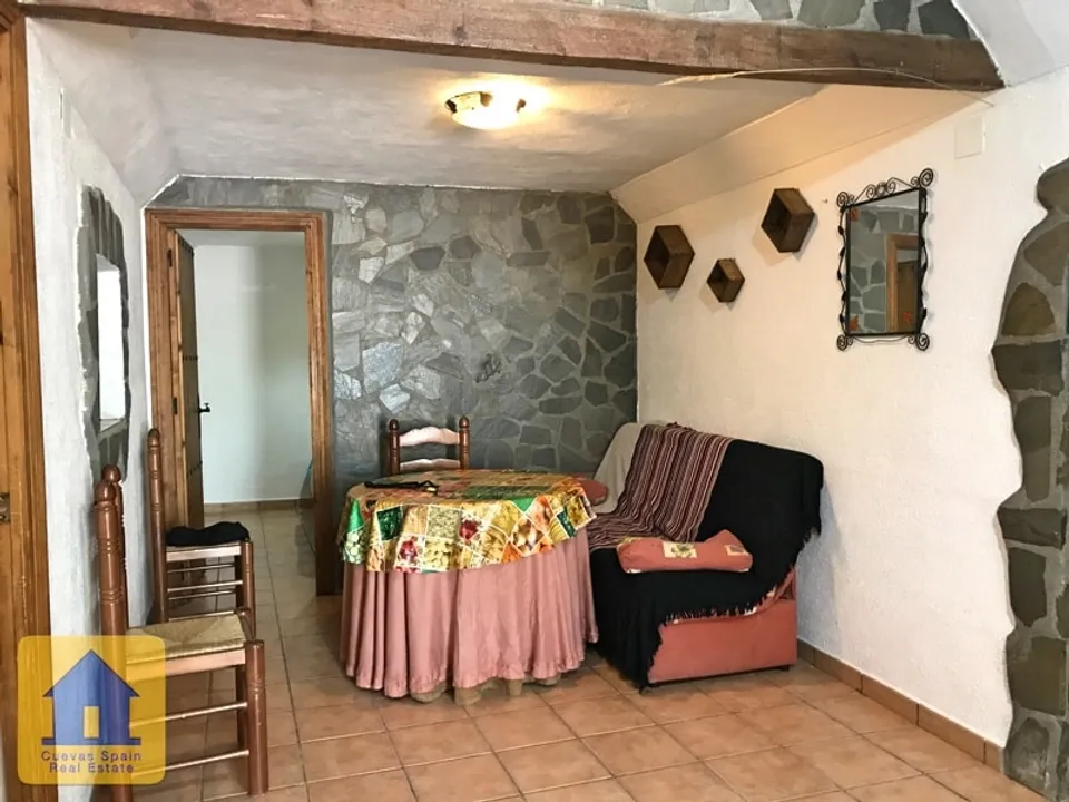 3 bedroom Cave House for sale