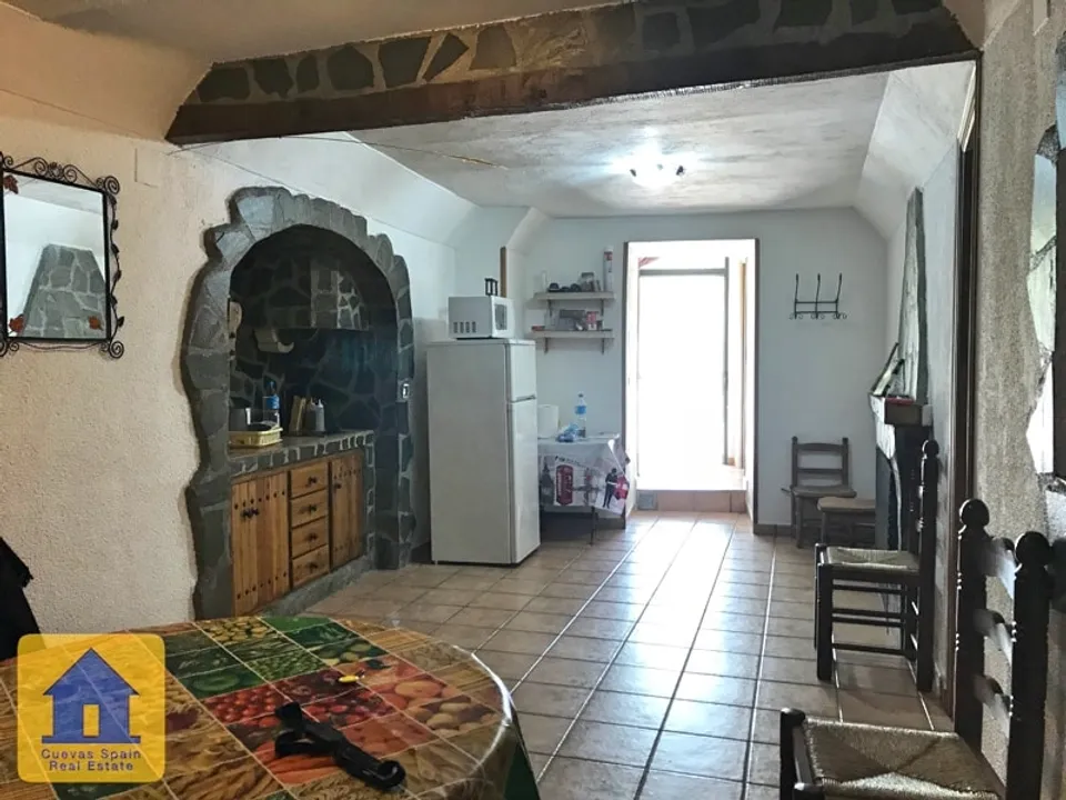 3 bedroom Cave House for sale