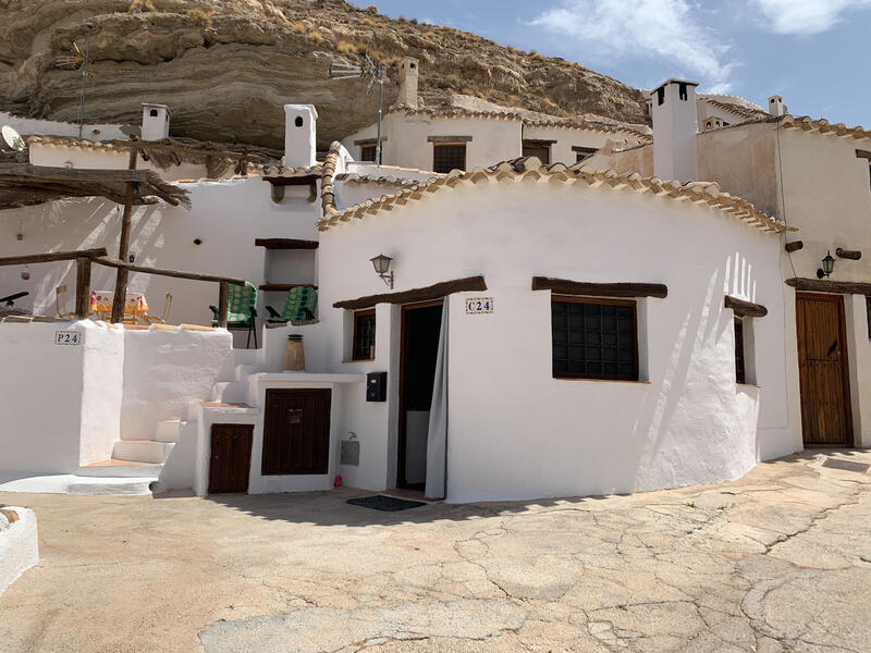 2 bedroom Cave House for sale