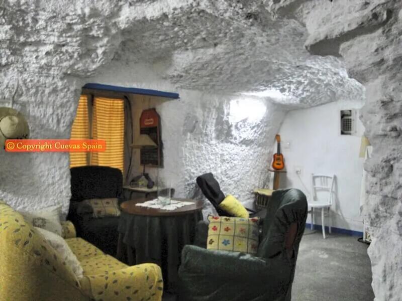 6 bedroom Cave House for sale