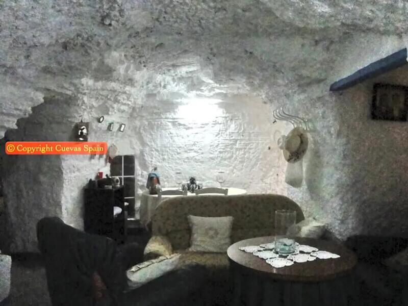 6 bedroom Cave House for sale