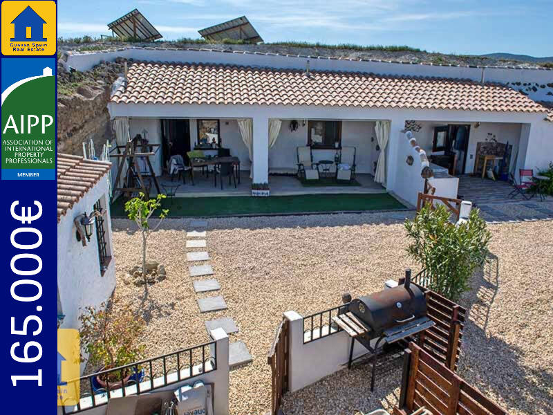 Cave House for sale in La Alqueria, Granada