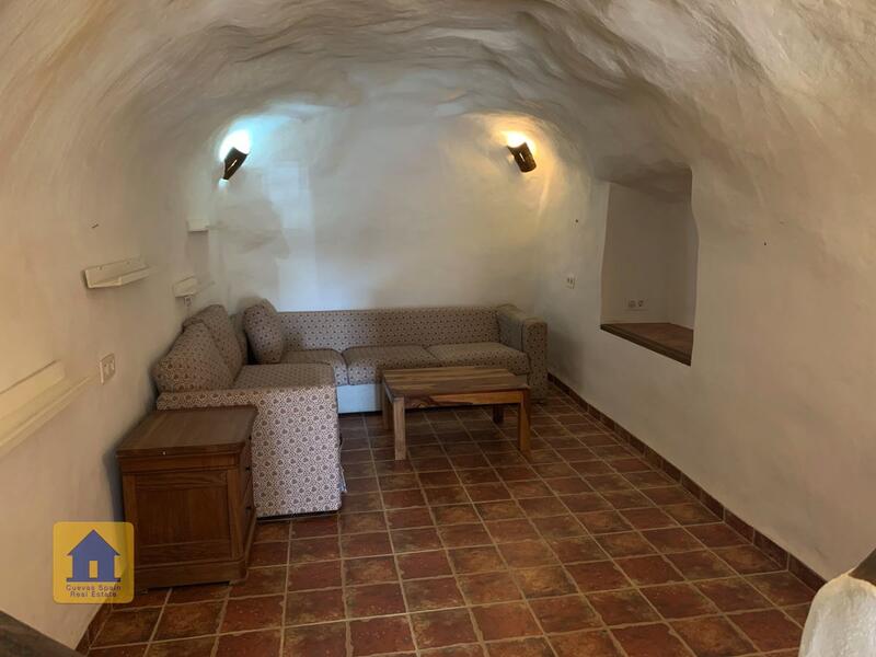 6 bedroom Cave House for sale