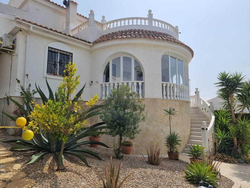 Villa till salu i Camposol, Murcia