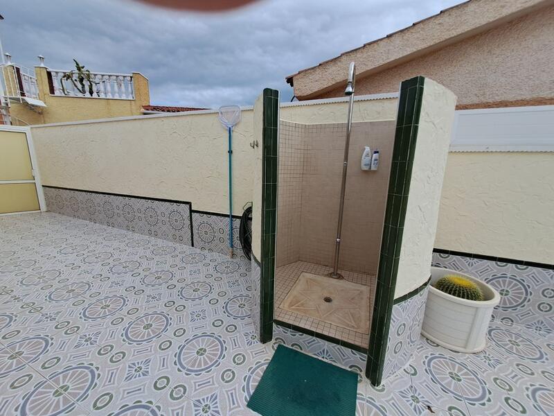 3 Cuarto Villa en venta