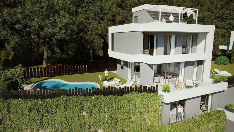 Villa for sale in Fuengirola, Málaga