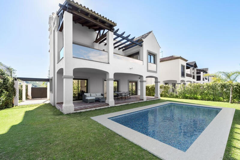 Casa de Campo en venta en Estepona, Málaga