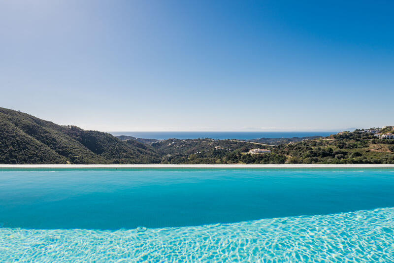 Villa zu verkaufen in Benahavis, Málaga