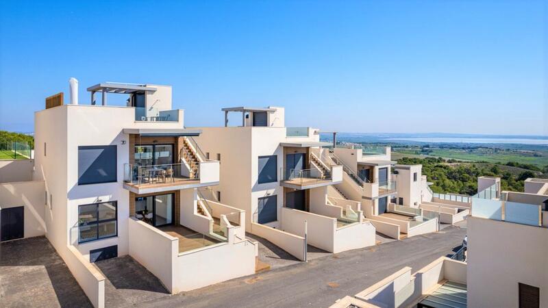 Apartamento en venta en San Miguel de Salinas, Alicante