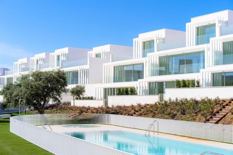 Villa en venta en San Roque, Cádiz