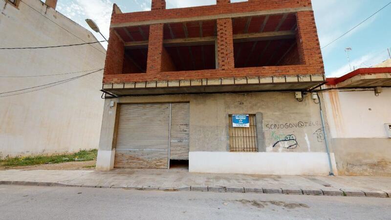 городская тюрьма продается в Albatera, Alicante
