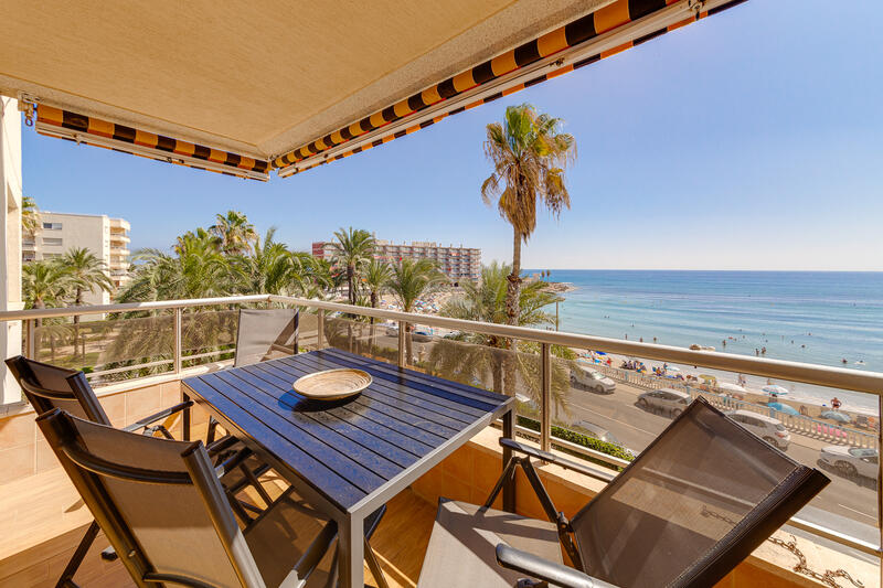 квартира продается в Torrevieja, Alicante